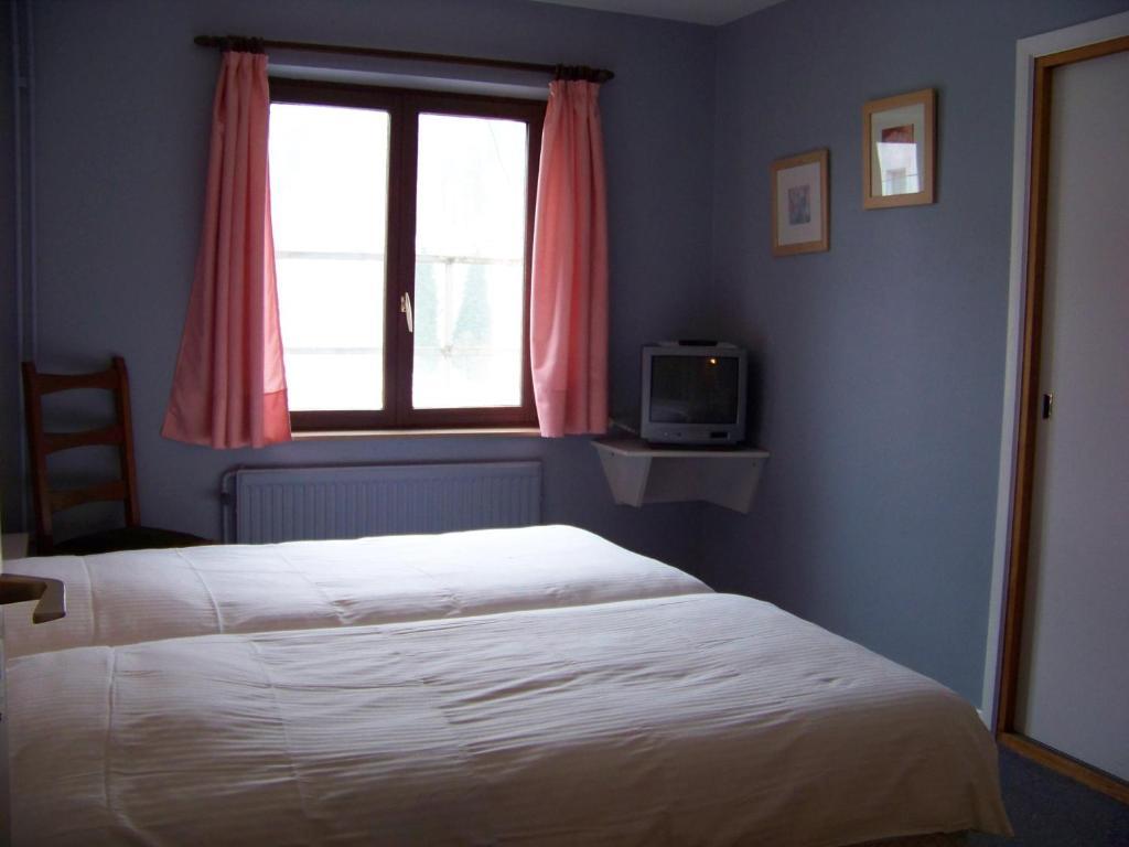 Auberge Le Vieux Moulin Bouillon Habitación foto