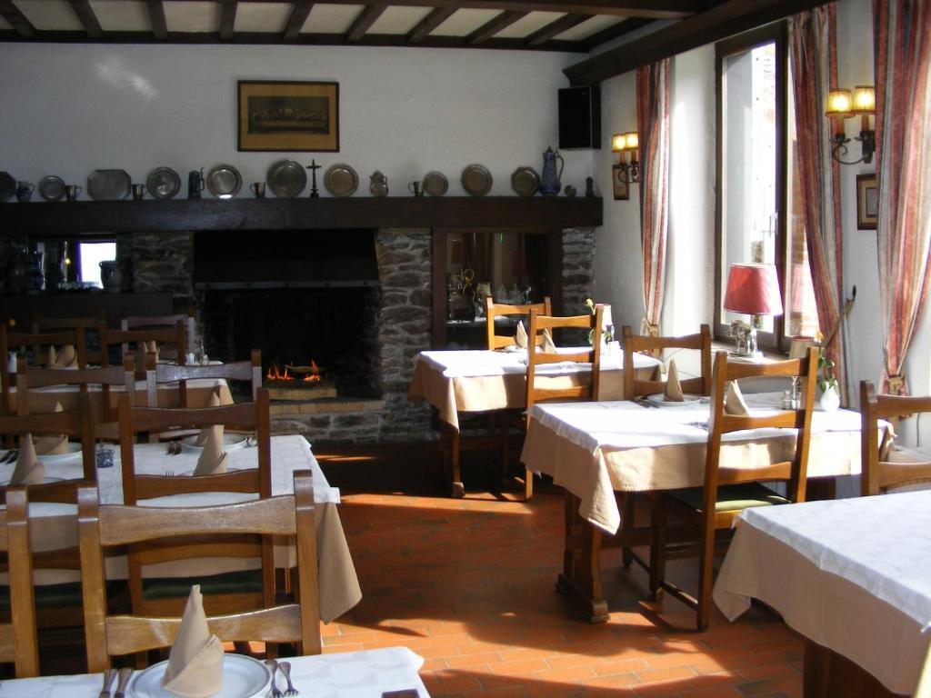 Auberge Le Vieux Moulin Bouillon Exterior foto