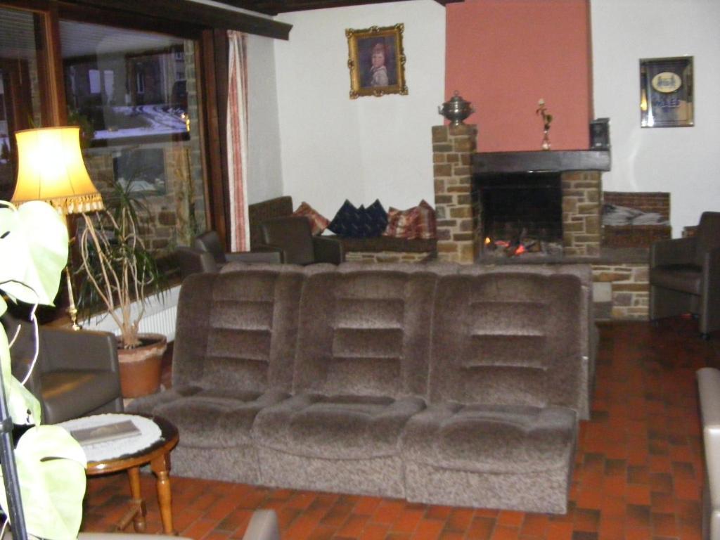 Auberge Le Vieux Moulin Bouillon Exterior foto
